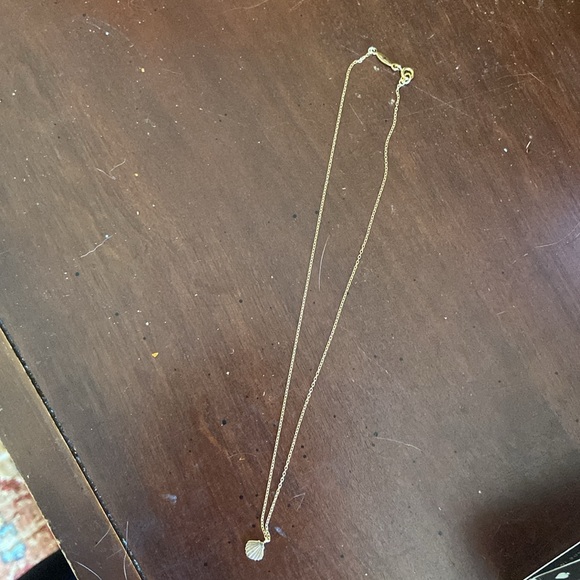 Madewell Vermeil Shell Charm Necklace - Picture 3 of 5